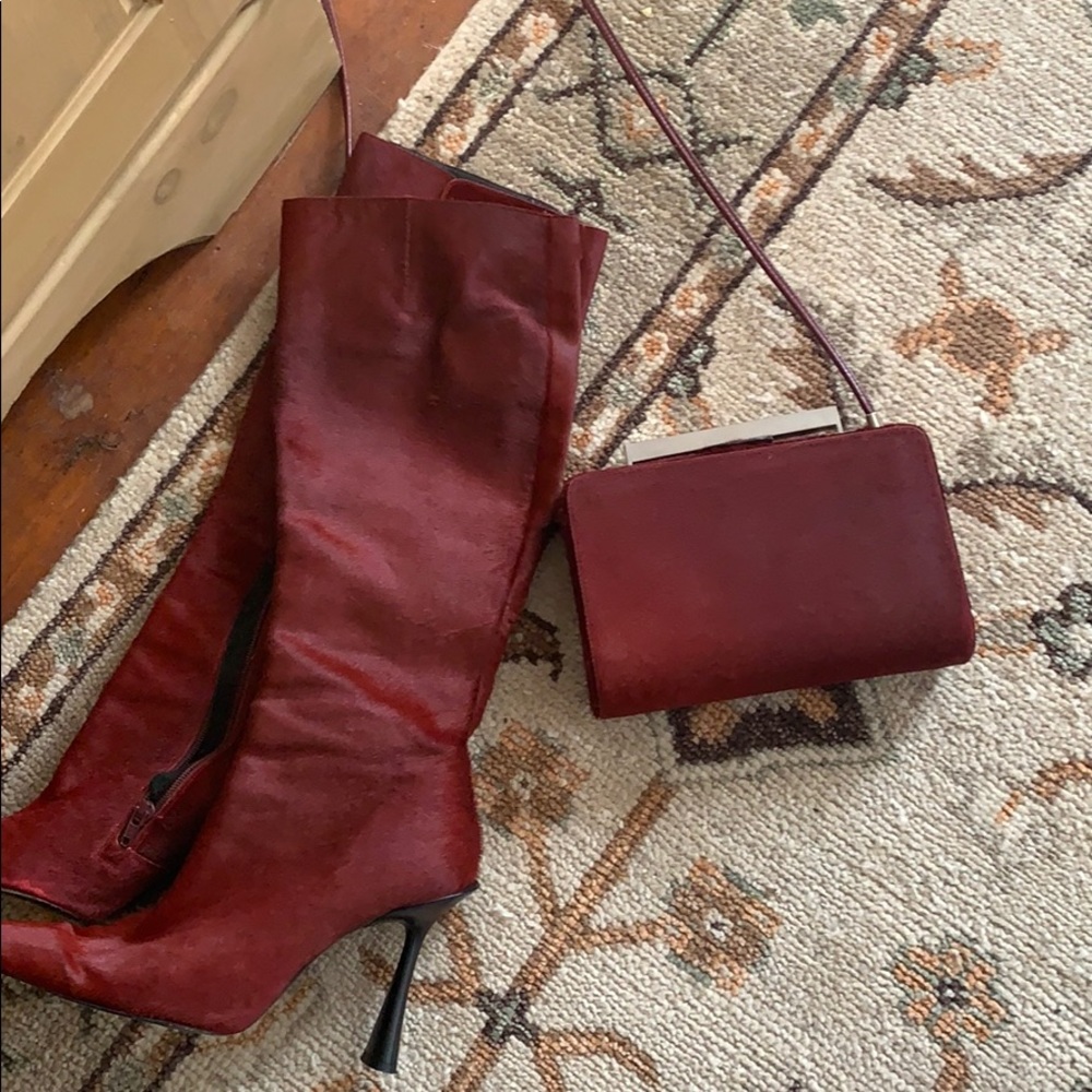 Gorgeous pony hair boots new wine in color